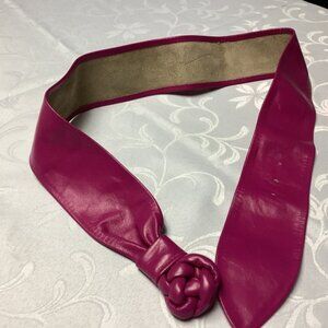 Vintage FUSHIA Leather  LEATHER SHOP SEE MEASUREMENTS BELOW